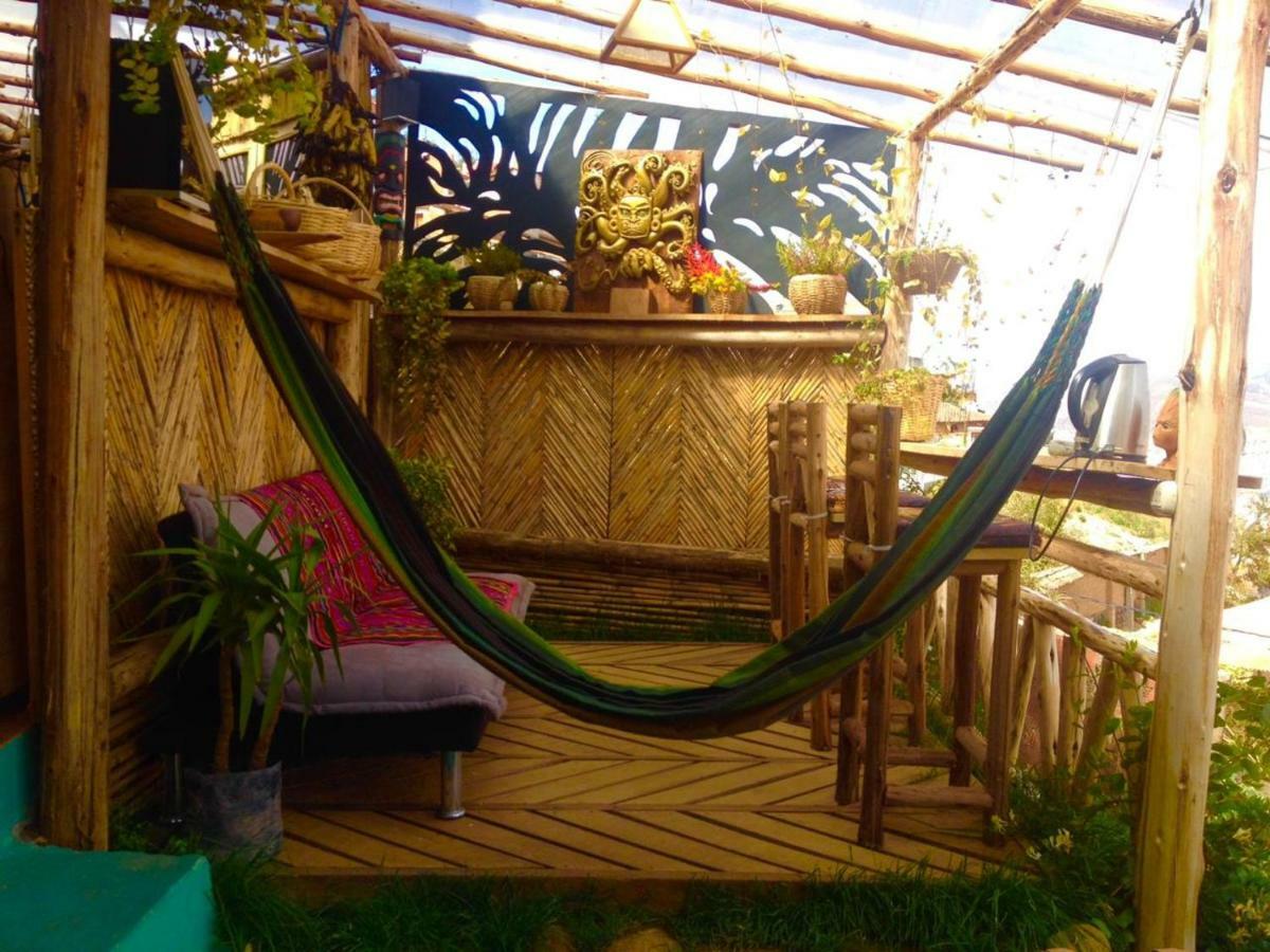 Acomodação com café da manhã  Tiki Lounge *